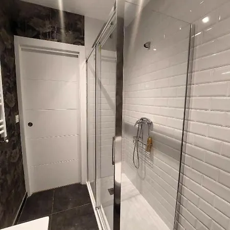 Habitación En Con Zonas Comunes Compartida H3