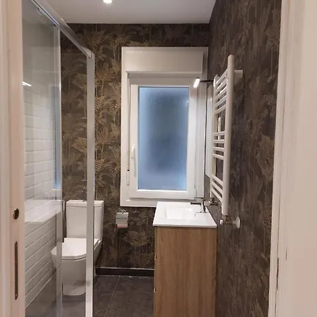 Habitación en casa particular En Con Zonas Comunes Compartida H3 Bilbao